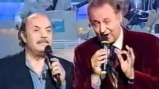 Renzo Arbore compie 89 anni: cittadino onorario dal 2001, auguri anche da Barletta